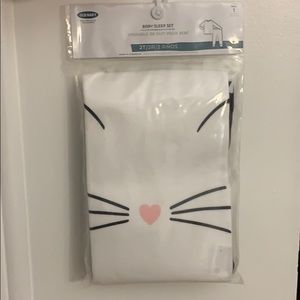 NWT Old Navy pajama set, sz 2T